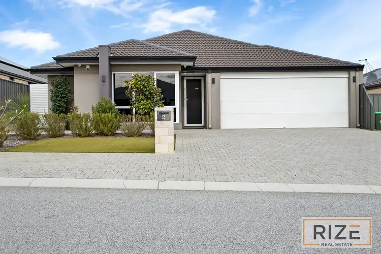 6 Wallangarra Road, Carramar WA 6031