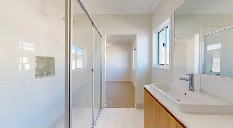 Fifth view of Homely house listing, 7 Greenway Drive, Coral Cove QLD 4670