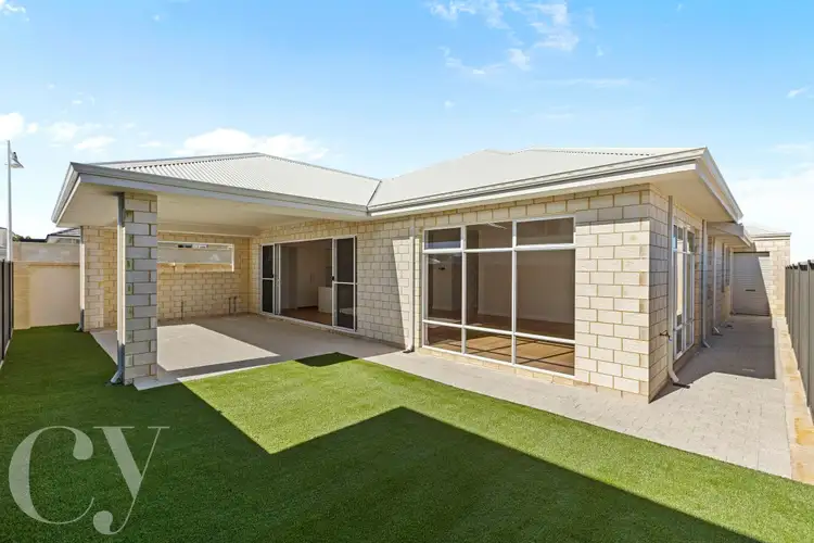 26 Beaumont Crescent, Mindarie WA 6030