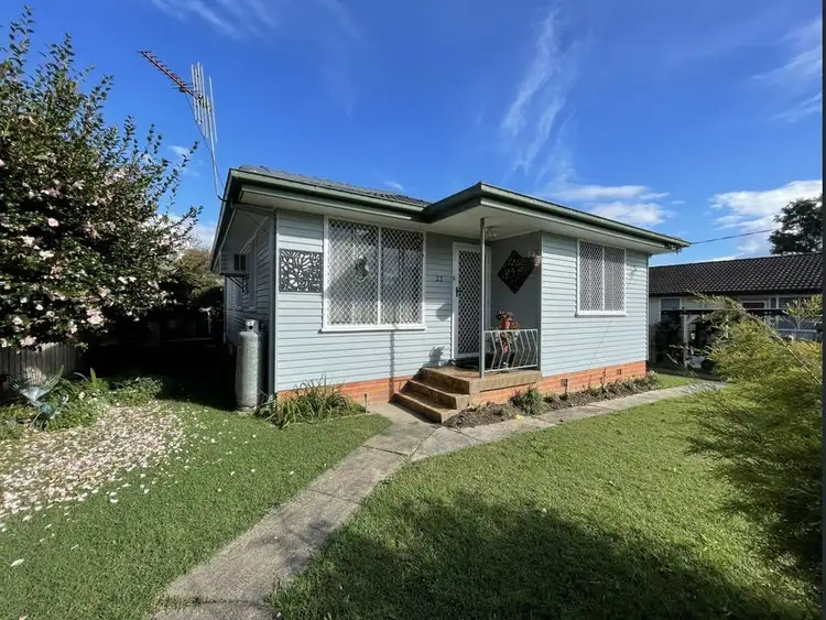 22 Ronald Road, Taree NSW 2430