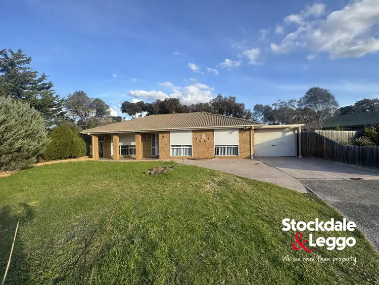 5 Julie Court, Sunshine North VIC 3020
