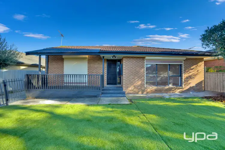 92 Mitchell Crescent