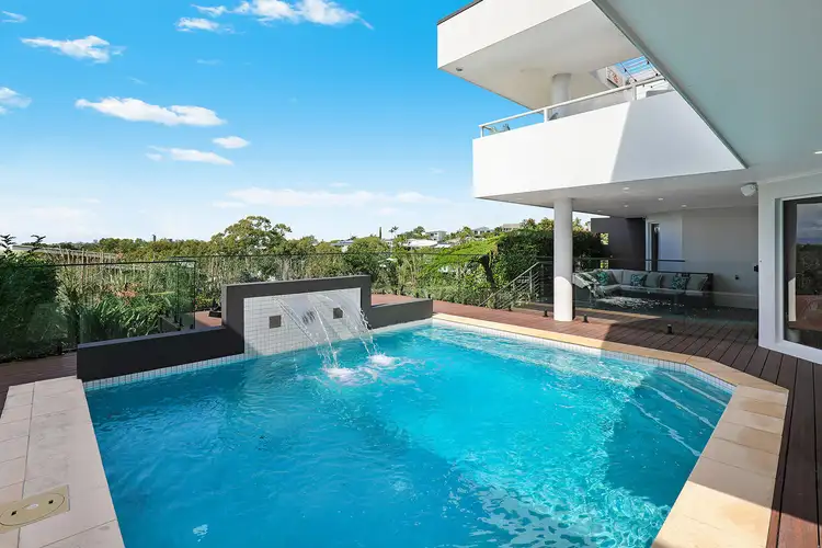 51 Albatross Avenue