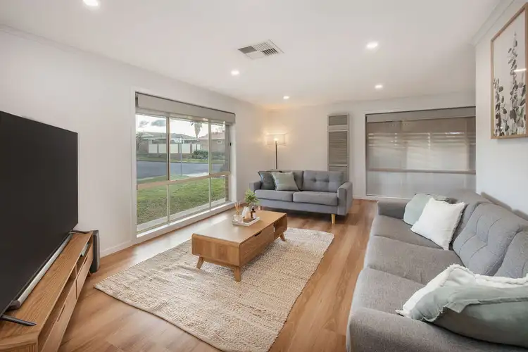 Fifth view of Homely house listing, 19 Sonia Court, Wodonga VIC 3690