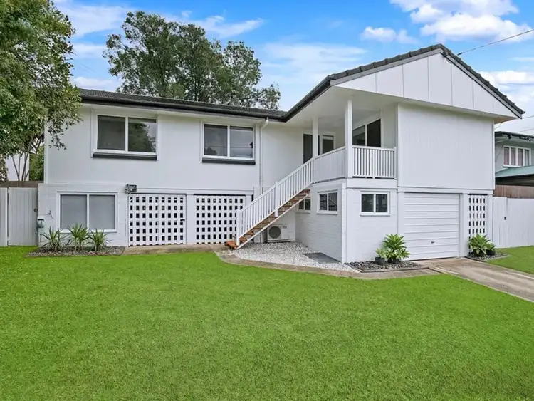 12 Chuter Street, Stafford Heights QLD 4053