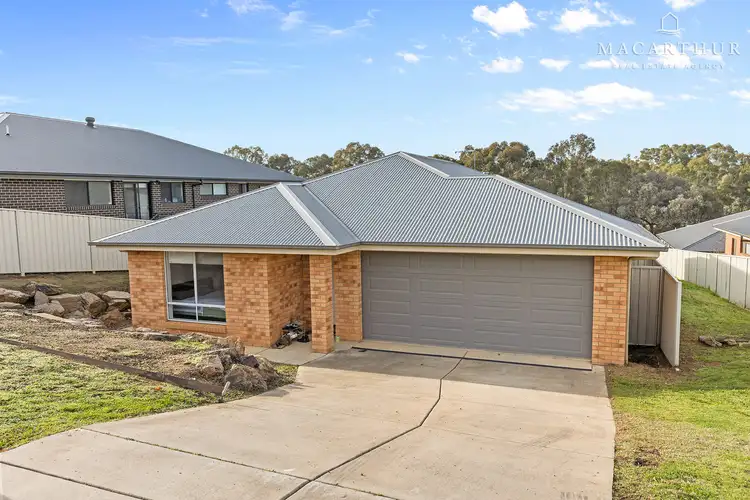 17A Sunvale Crescent, Estella NSW 2650