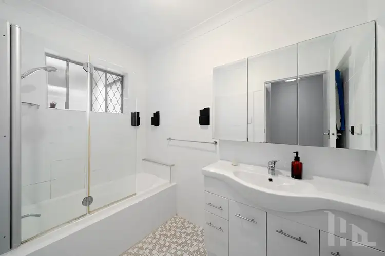 Sixth view of Homely unit listing, 4/82 Bellevue Terrace, Clayfield QLD 4011