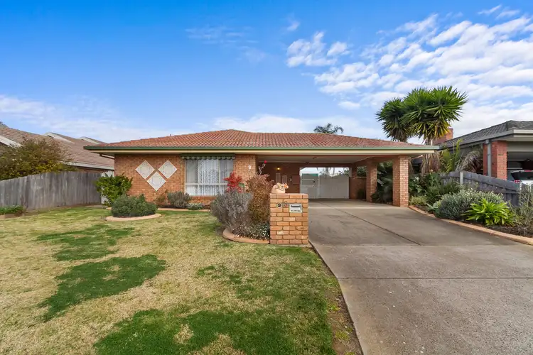 8 Alison Court, Sale VIC 3850