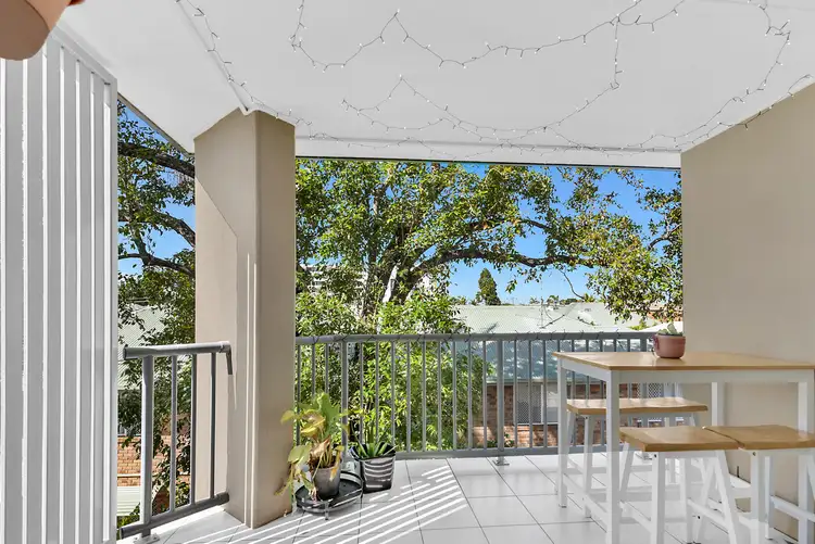 8/131 Muir Street, Labrador QLD 4215