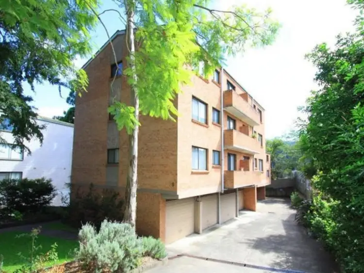 8/8 Dural Street, Hornsby NSW 2077