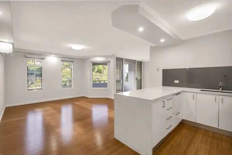 Second view of Homely unit listing, 6/41 Griffith Street, New Farm QLD 4005