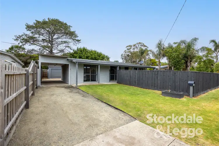41 Woonton Crescent, Rosebud VIC 3939