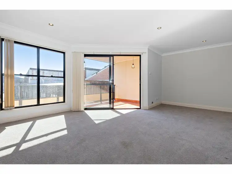 Third view of Homely house listing, 2/33 Bishopsgate Street, Wickham NSW 2293