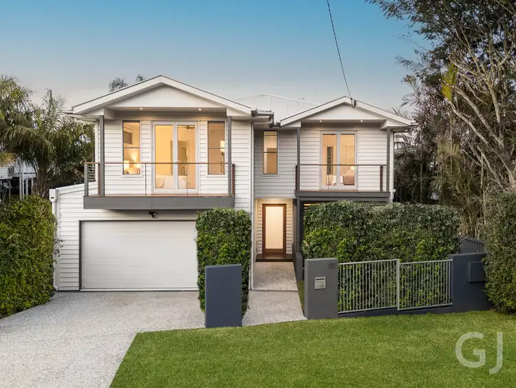 33 Little Barron Street, Gordon Park QLD 4031