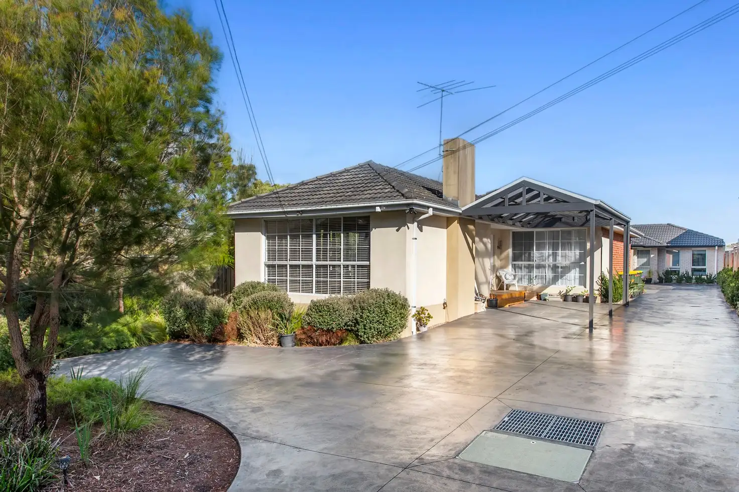 Main view of Homely house listing, 1/94 Heatherhill Road, Frankston VIC 3199