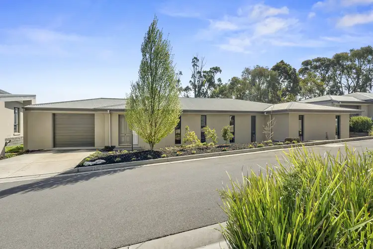 4/75 Hamilton Street, Gisborne VIC 3437