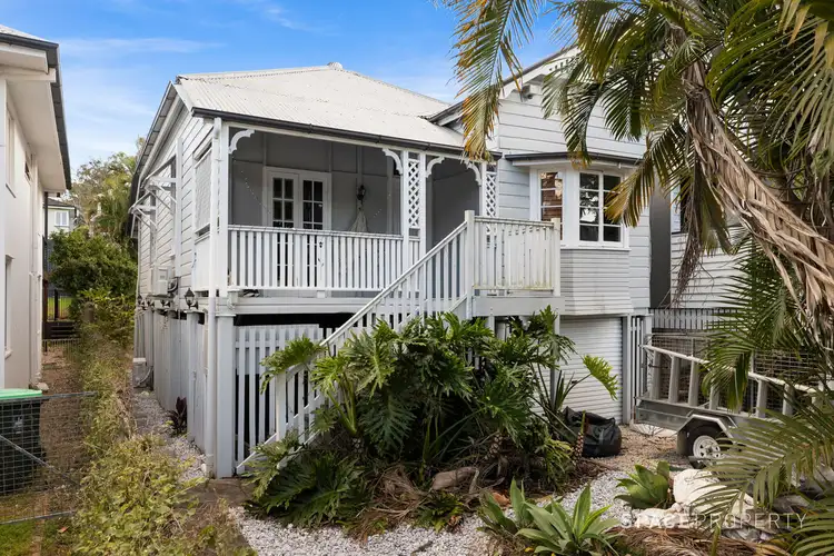 10 Gray Street, Red Hill QLD 4059