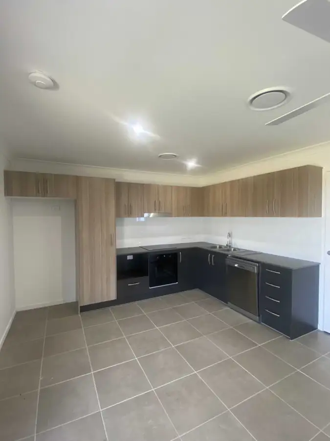 Fifth view of Homely unit listing, 2/4 Meridian Drive, Warwick QLD 4370