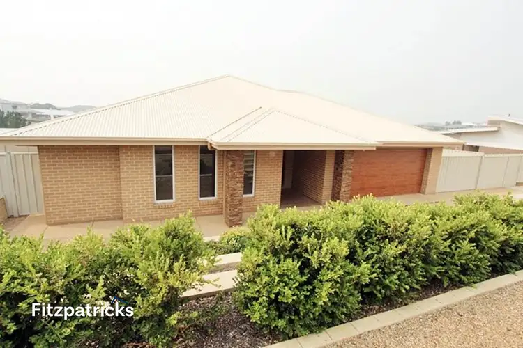 65 Clifton Street, Bourkelands NSW 2650
