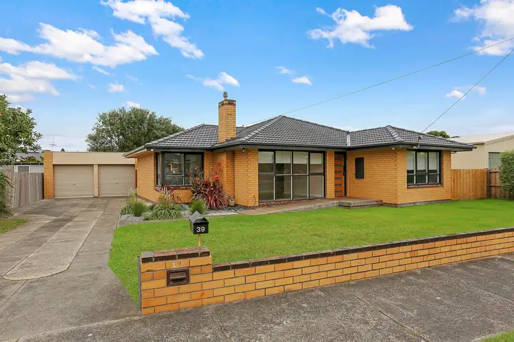 39 Allan Street