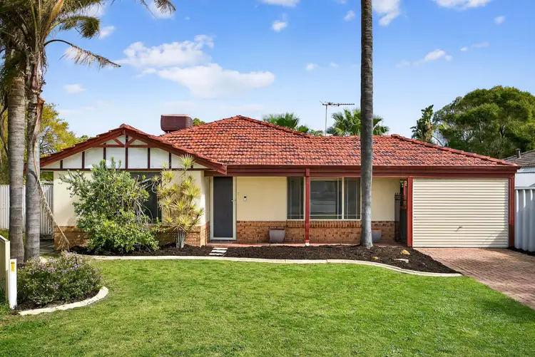 24 Aldinga Place, Waikiki WA 6169