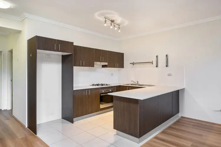 16/13 - 19 Robert Street, Penrith NSW 2750