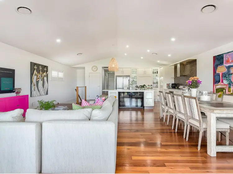 Second view of Homely house listing, 31 Raceview Avenue, Hendra QLD 4011