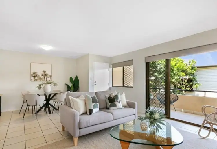 4/161 Junction Road, Clayfield QLD 4011