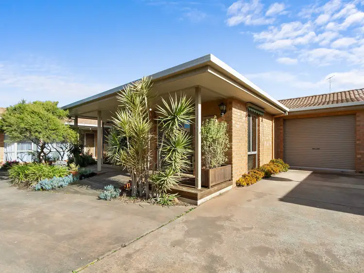 2/58 Coates Road, Lakes Entrance VIC 3909