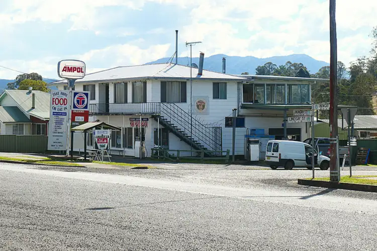 24 Unumgar Street, Woodenbong NSW 2476