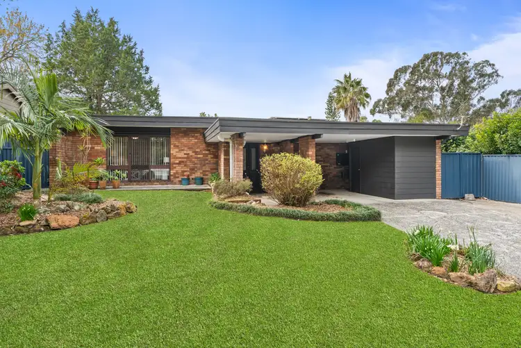 5 Brancourt Crescent