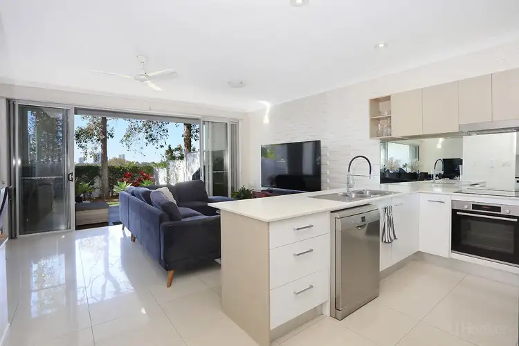 6/430 Pine Ridge Road, Coombabah QLD 4216