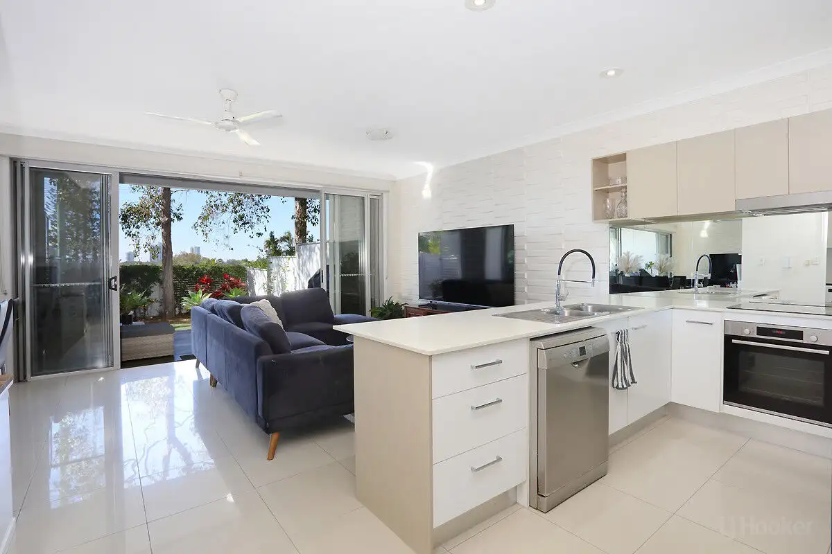 Main view of Homely townhouse listing, 6/430 Pine Ridge Road, Coombabah QLD 4216