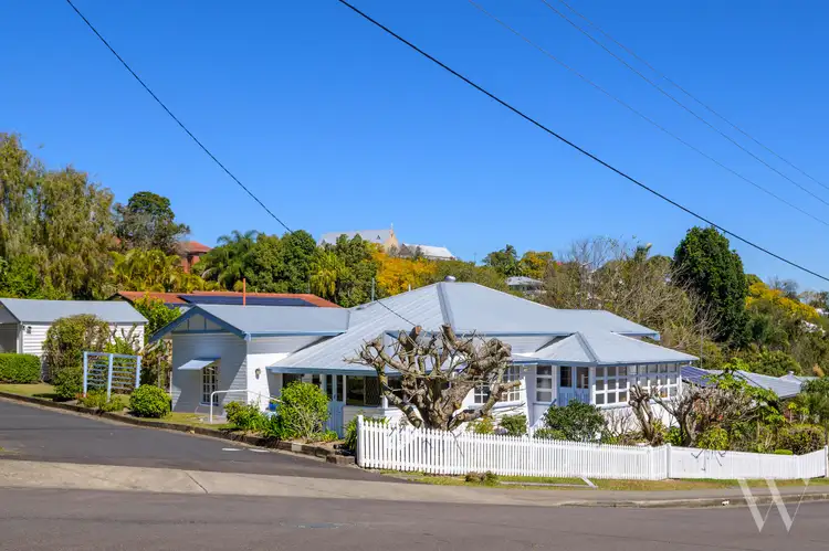 27 Caledonian Hill, Gympie QLD 4570