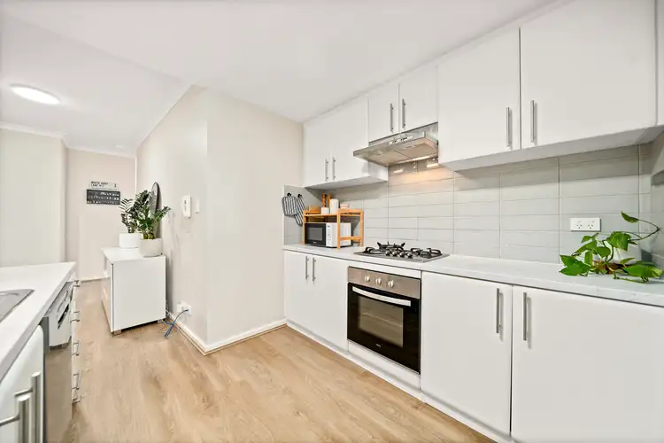 Fifth view of Homely apartment listing, 18/5 Eastleigh  Loop, Currambine WA 6028