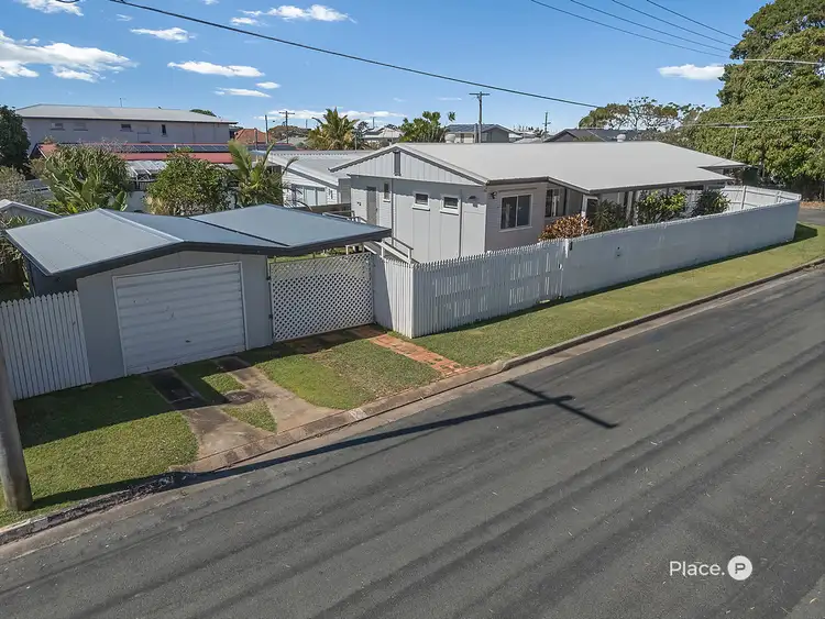 4 Mein Street, Scarborough QLD 4020