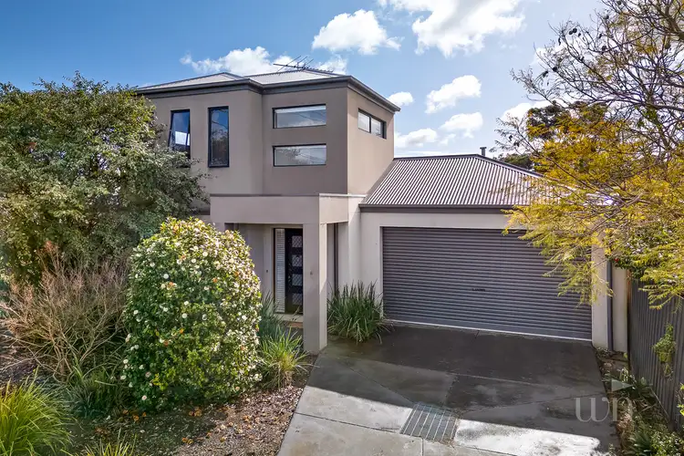 8/66 Eramosa Road East, Somerville VIC 3912