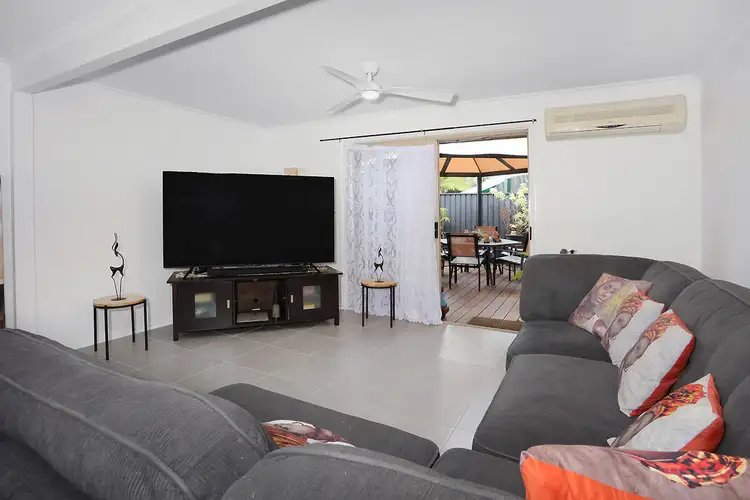 15/63 Olsen Avenue, Labrador QLD 4215