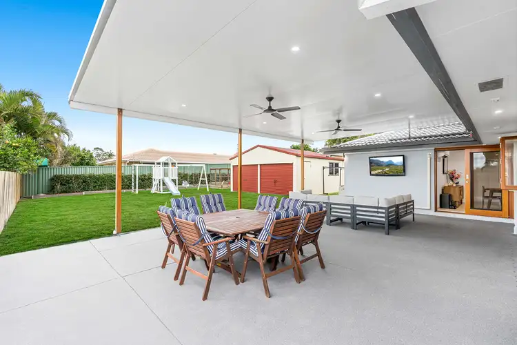 8 Cherry Street, Wellington Point QLD 4160