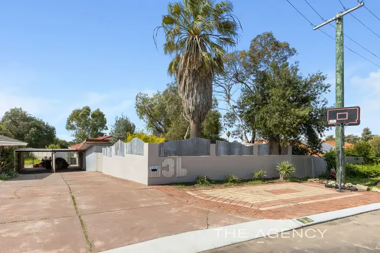 3B Irwin Place, Padbury WA 6025