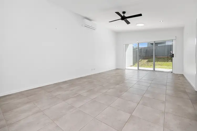 Third view of Homely semi-detached listing, 4 Chiswick Way, Thornton NSW 2322