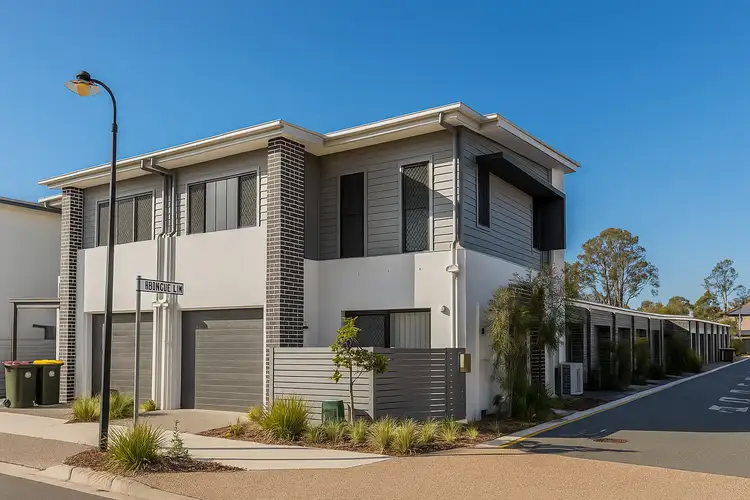 Main view of Homely townhouse listing, 27 Jenolan Lane, Fitzgibbon QLD 4018