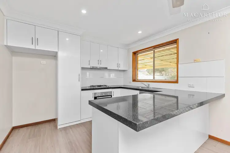 Sixth view of Homely house listing, 8 Avocet Drive, Estella NSW 2650