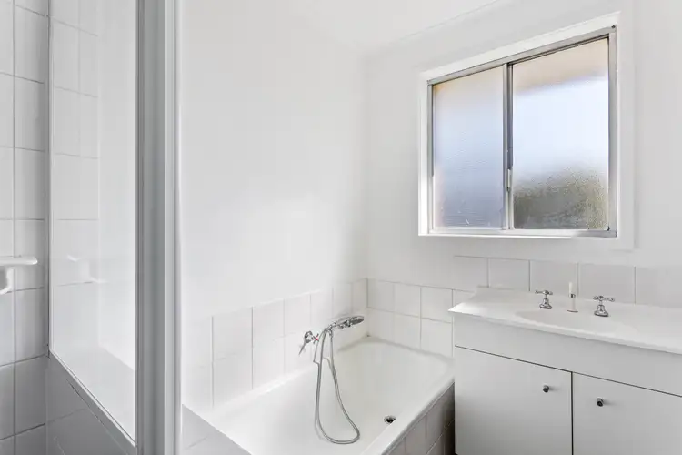 Fifth view of Homely house listing, 3 Griggs Court, Mornington VIC 3931