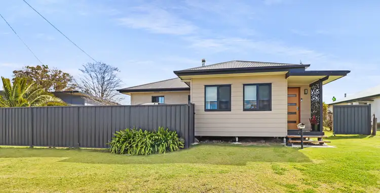 25640 New England Highway