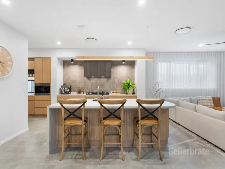 Second view of Homely house listing, 28 Havenview Court, Bahrs Scrub QLD 4207