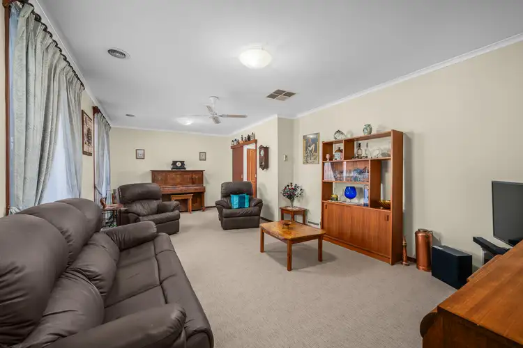 Sixth view of Homely house listing, 1 Evalyn Court, Wangaratta VIC 3677