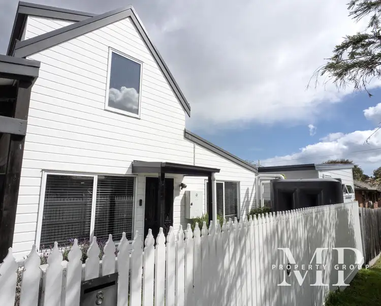 8 The Link, Rosebud VIC 3939