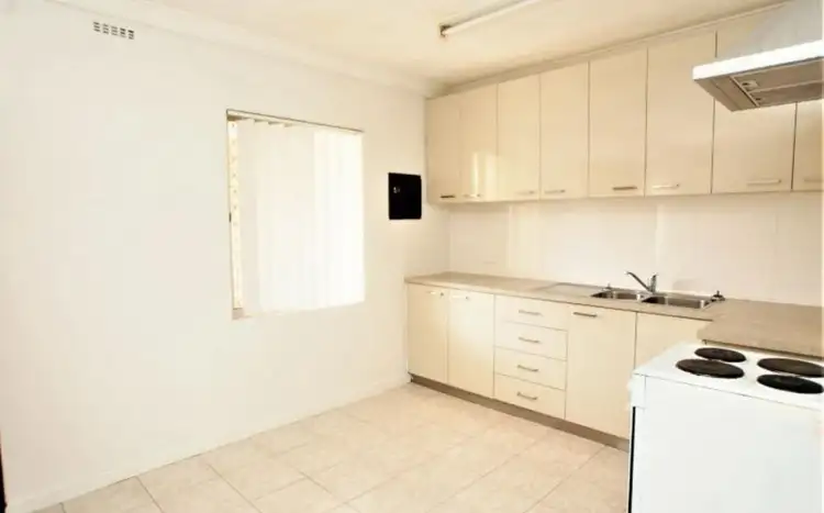 Seventh view of Homely apartment listing, 4/39 Delphine Avenue, Dianella WA 6059