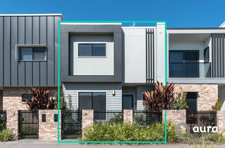 11 Central Avenue, Nirimba QLD 4551